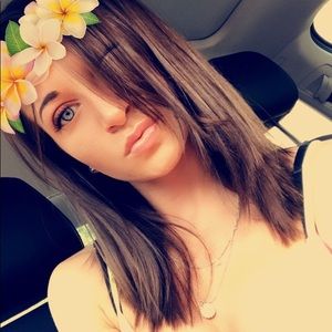 Meet your Posher, Mackenzie